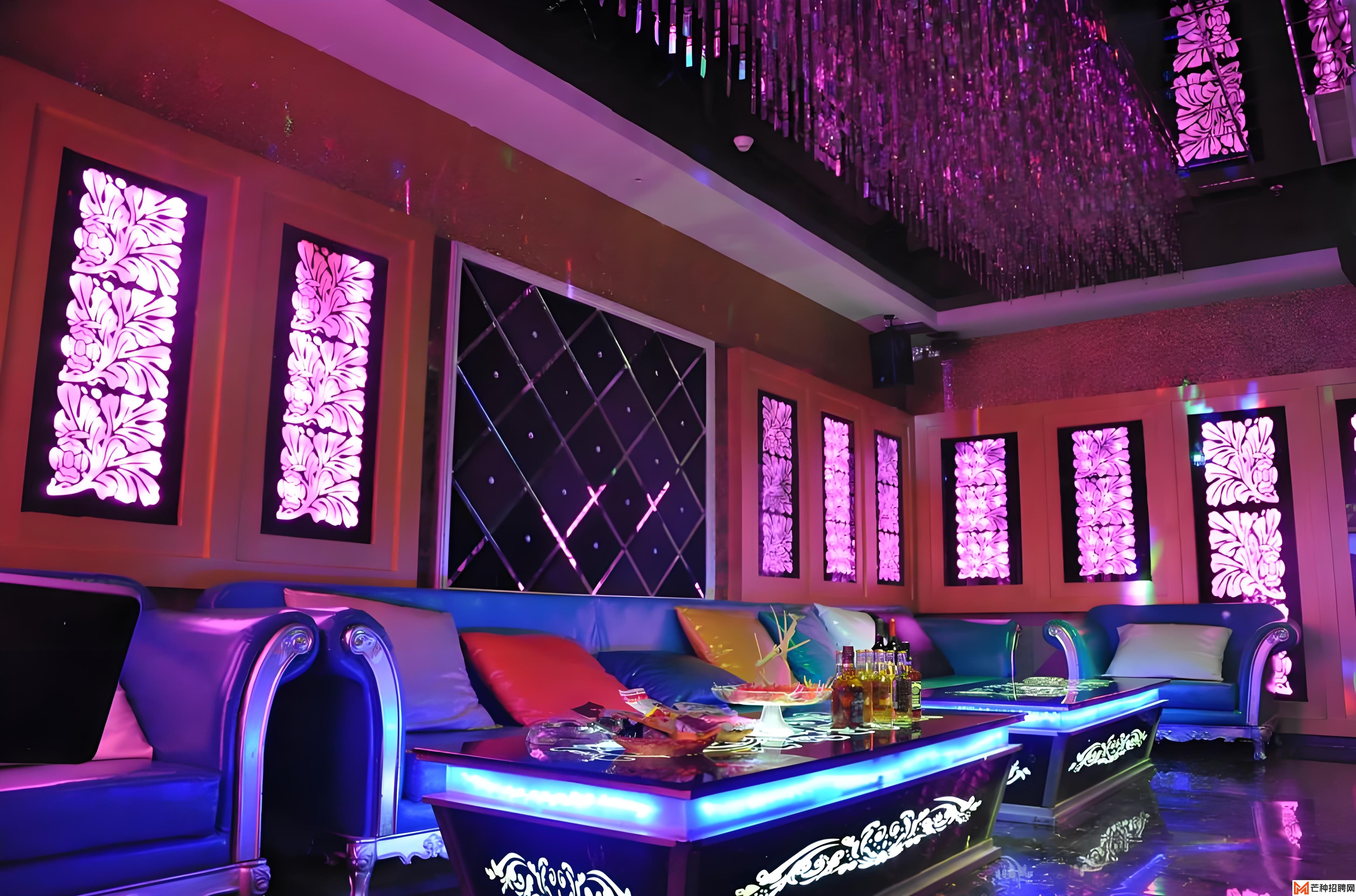 探秘知名音乐酒吧：驻唱歌手的发展新天地