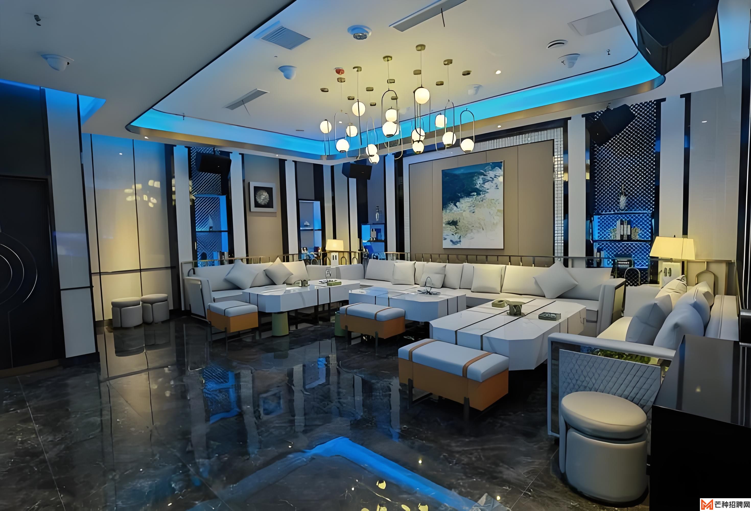 畅游长沙夜店：感受风格迥异的音乐魅力