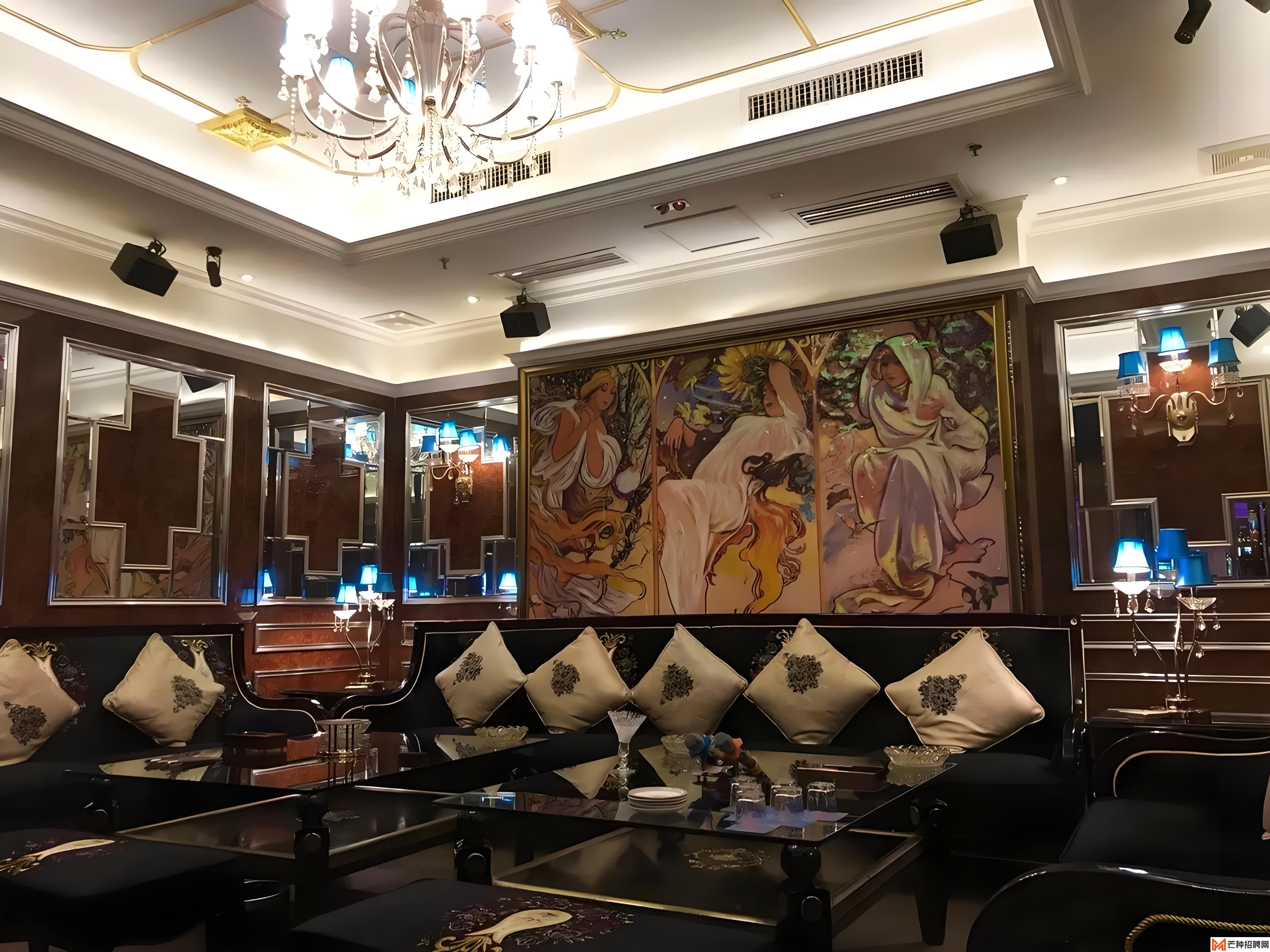 坡子街夜场女性嘉宾招聘：灯光璀璨，等你加入