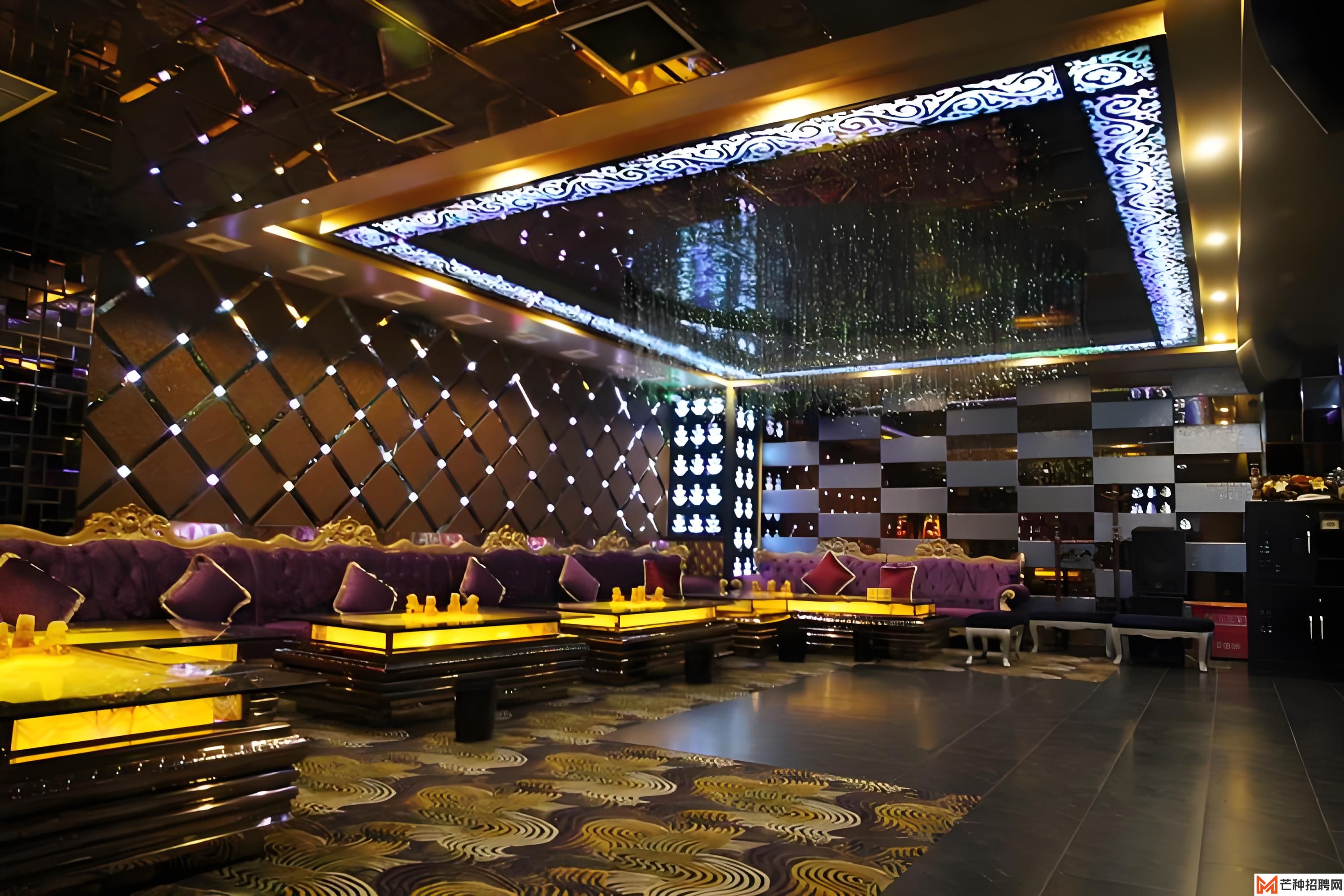 长沙梅溪湖片区夜场：高品质娱乐新体验